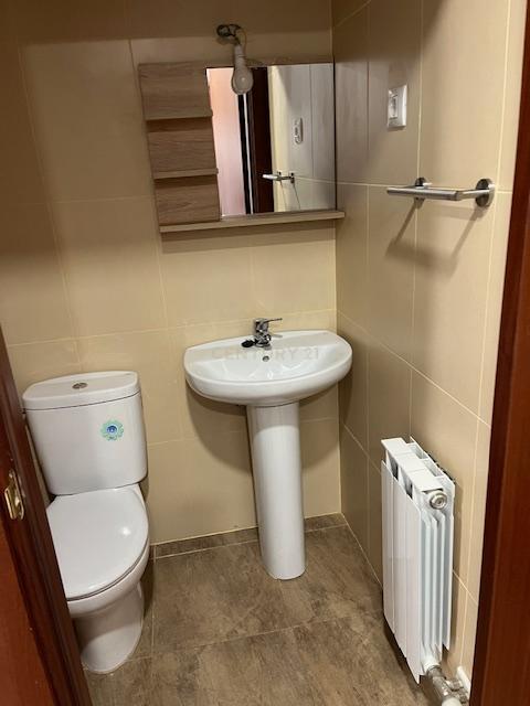 Luxuosa Moradia com Vista para a Montanha em Tarragona - Image 10