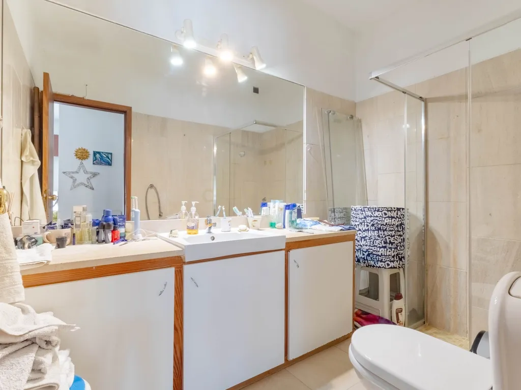 Apartamento T1, Vista Mar, Lagos - Image 9
