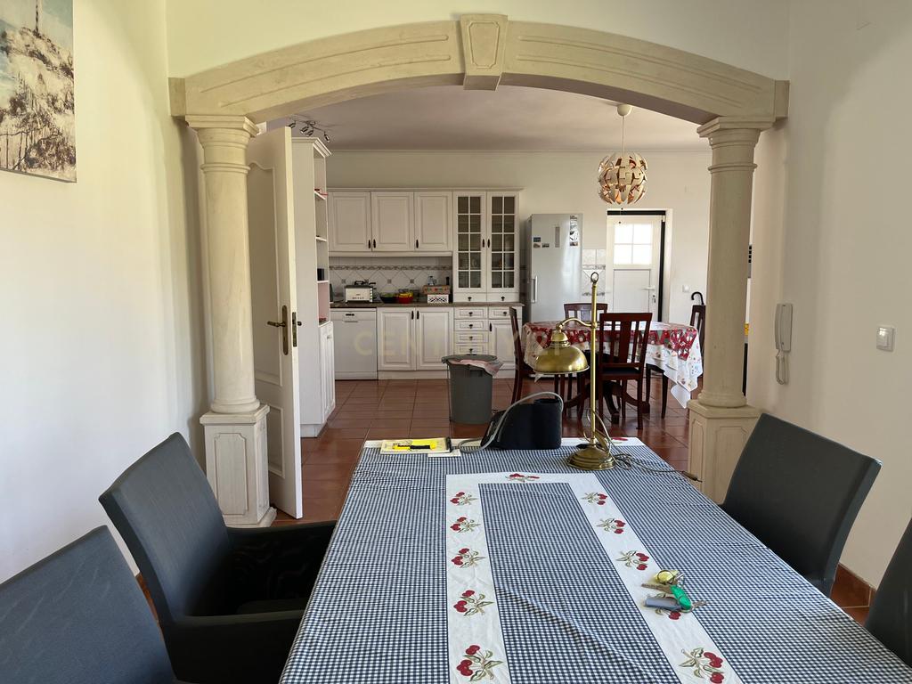 Moradia com 5 quartos em Vale Covo, Bombarral, com jardim, piscina, barbecue, adega e várias zonas de lazer - Image 53