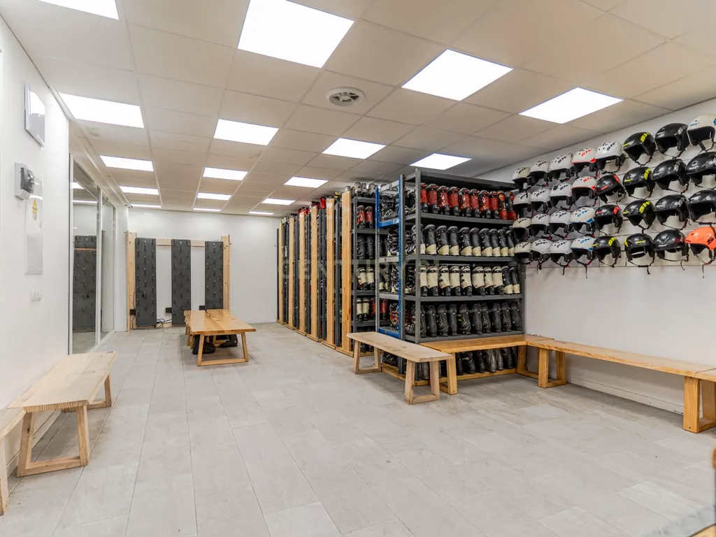 Loja Comercial em Monachil, Granada - Oportunidade Única - Image 79