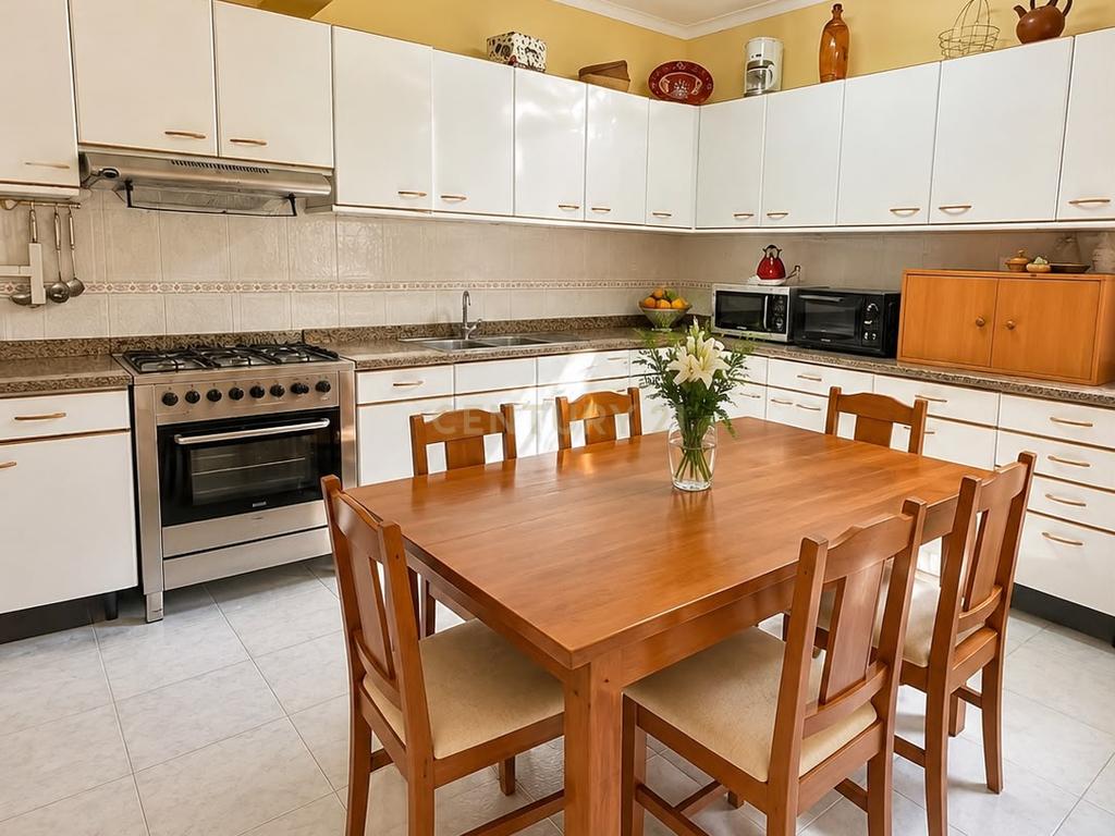 Apartamento T2 na Amora - Image 2