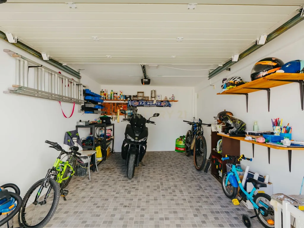 Moradia Térrea com garagem, lote 340m2 - Penteado, Moita - Image 8