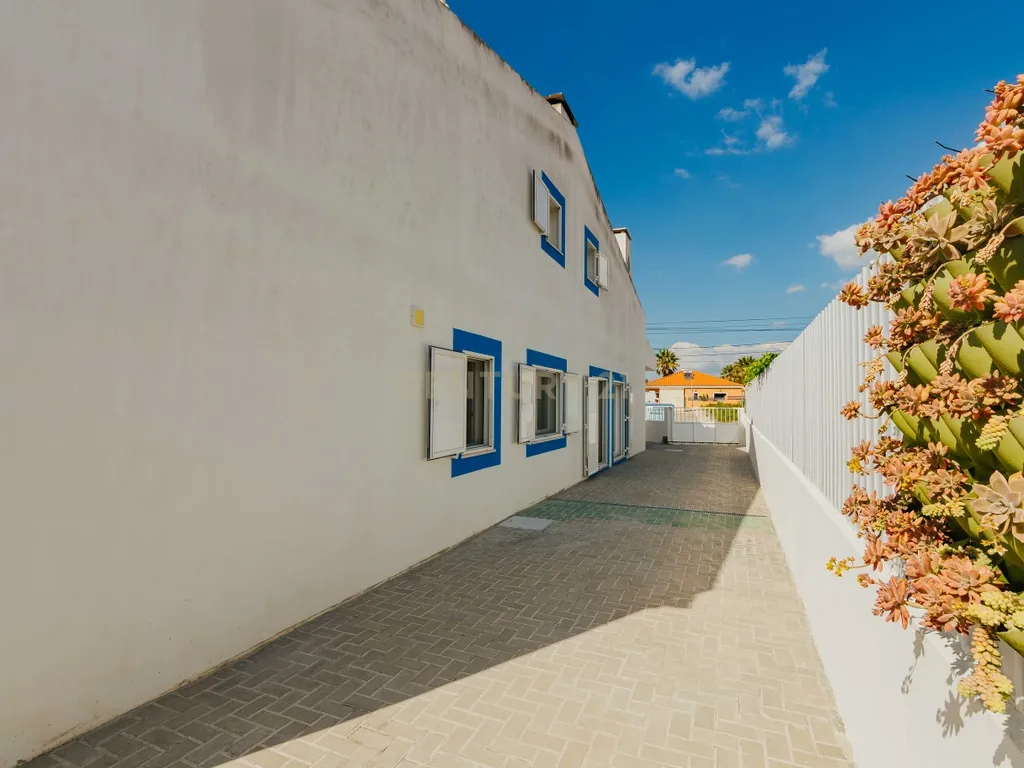Moradia Térrea com garagem, lote 340m2 - Penteado, Moita - Image 6