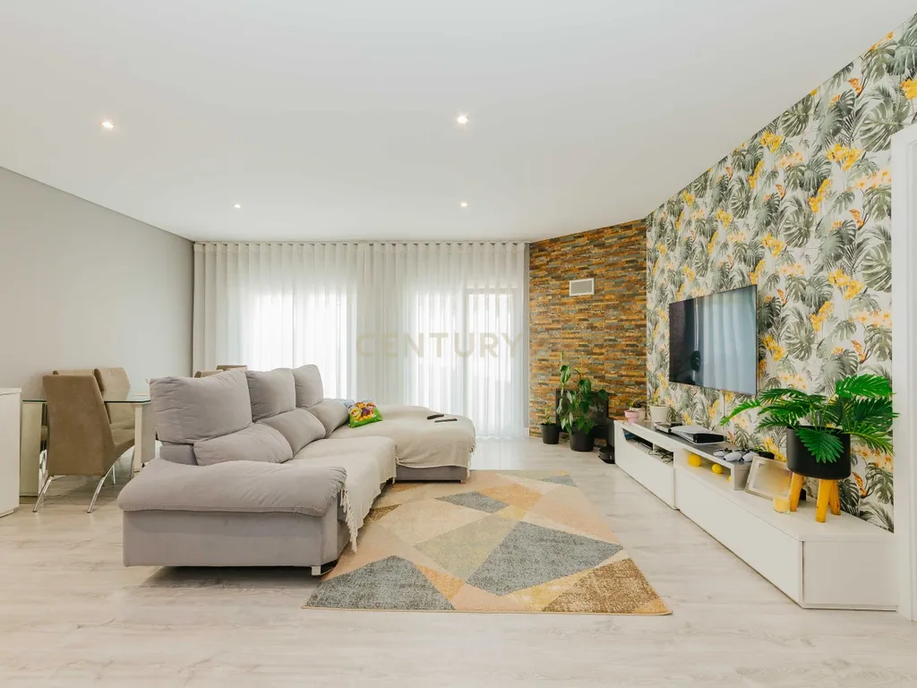 Moradia Térrea com garagem, lote 340m2 - Penteado, Moita - Image 18