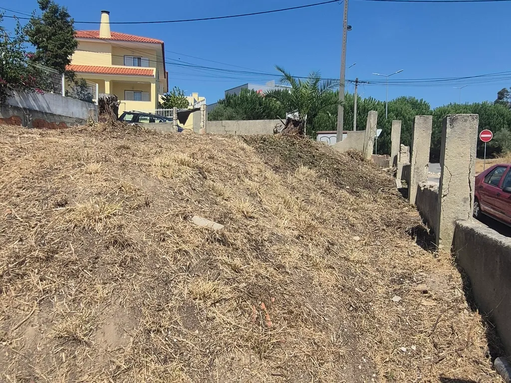 Terreno Urbano para Construção | 317 m² | Vale de Cavala – Charneca da Caparica - Image 2