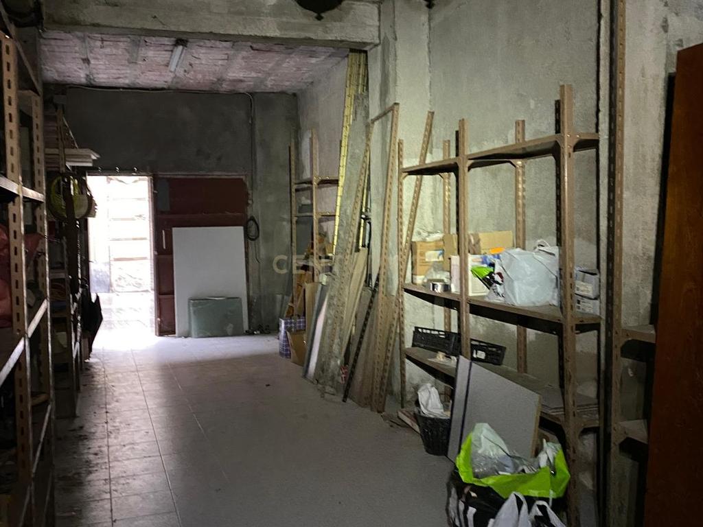 🏢✨ Loja comercial no centro de Oñati – 206 m² cheios de potencial - Image 3