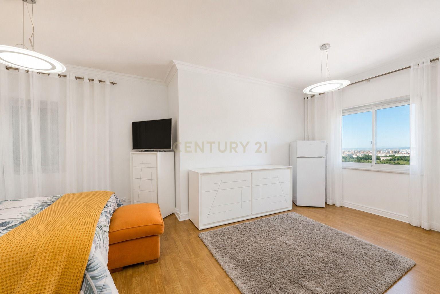 Fotografia 10 de Apartamento T3 com Vista Panorâmica no Areeiro, Lisboa