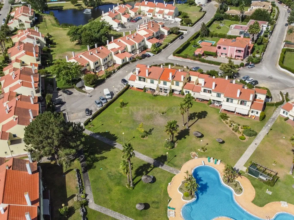 Moradia T3 no Condomínio Varandas do Golfe do Montado – Segurança, Conforto e Estilo de Vida Exclusivo - Image 87
