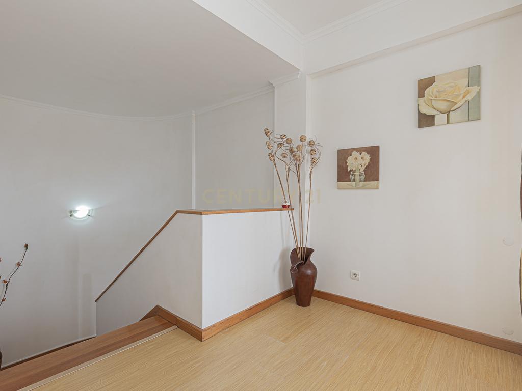 FANTÁSTICA MORADIA ISOLADA EM MAFRA - Image 18
