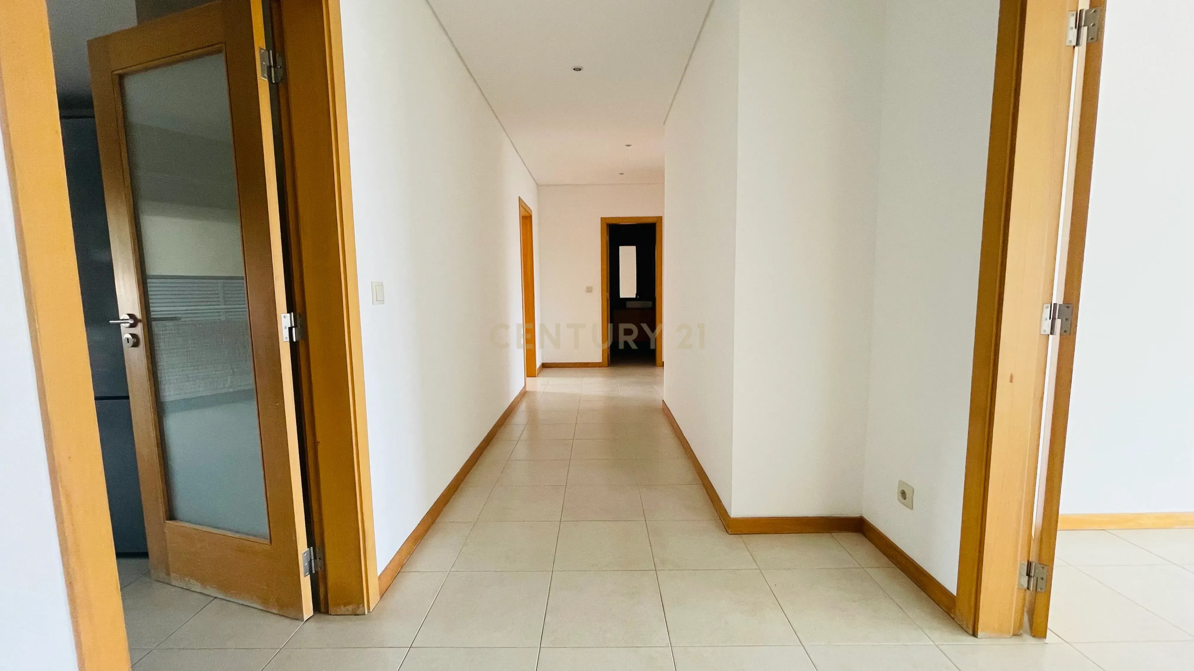 Apartamento T3 com varandas e Parqueamento, no Pinhal Novo, Vila Serena - Image 13