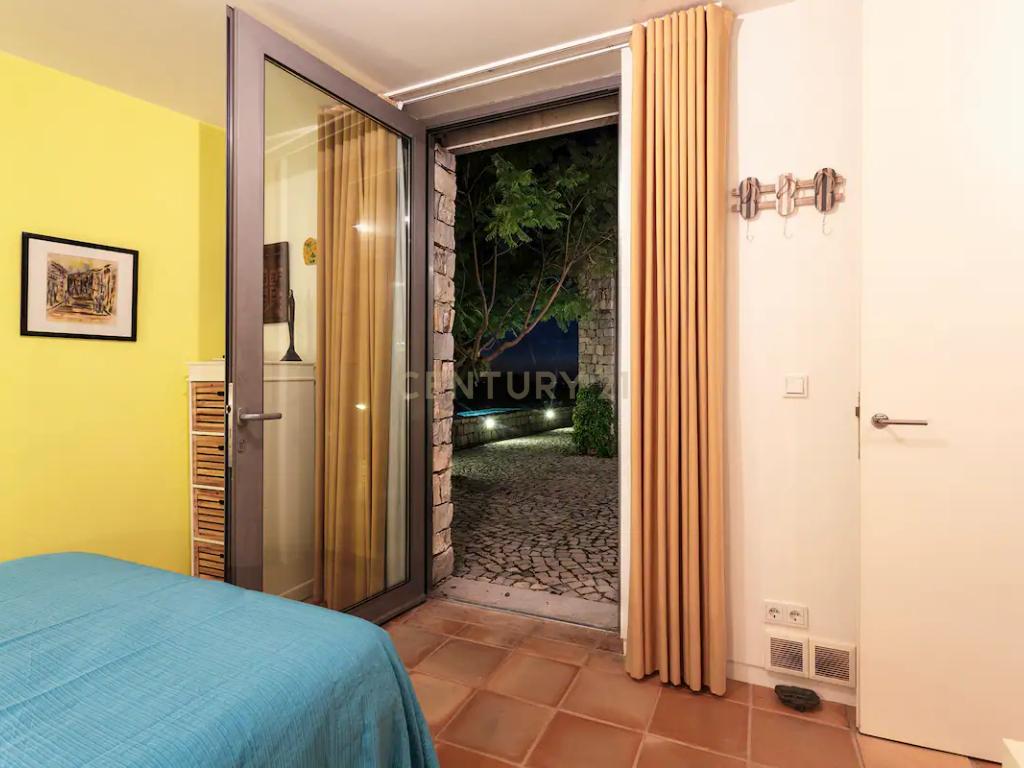 MORADIA TÉRREA T3 DE LUXO – ARQUITETURA CONTEMPORÂNEA EM PEDRA, A 8 MINUTOS DE TAVIRA - Image 26