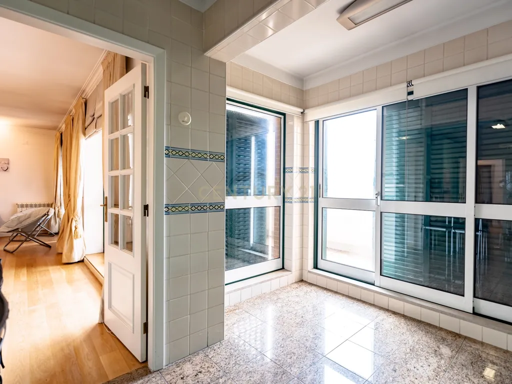 Excelente apartamento T3 na Quinta da Lomba em Coimbra - Image 8