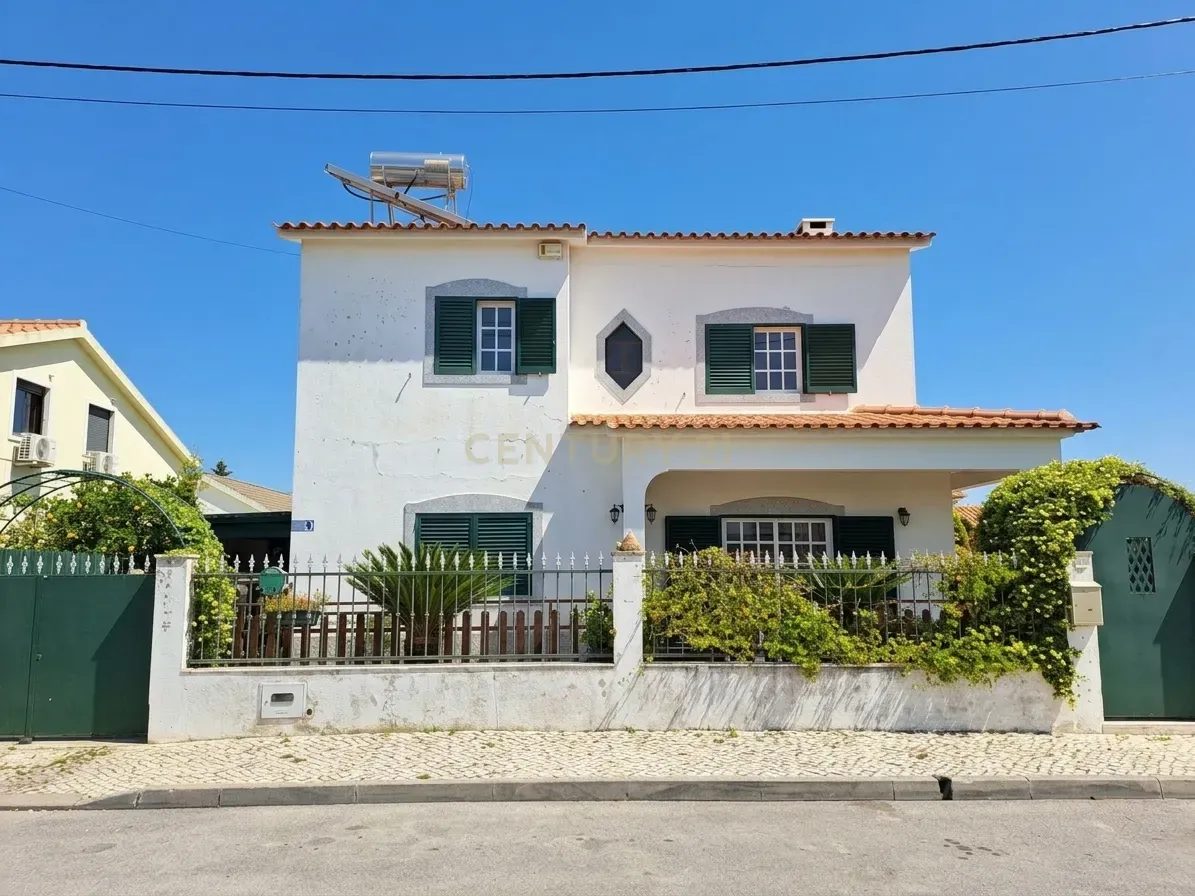 Moradia T4 à venda em Quinta do Conde, Sesimbra — foto 2