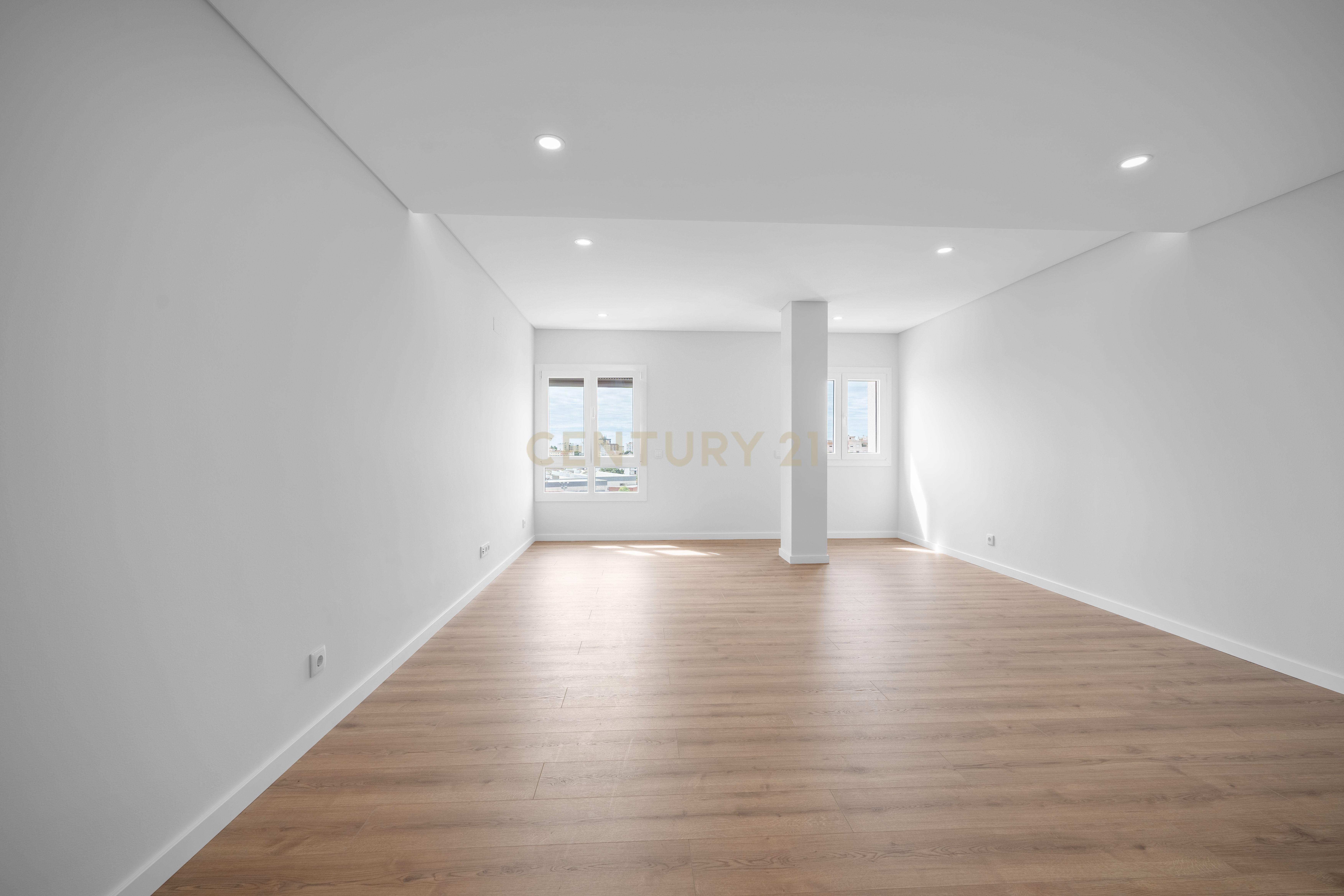 Fotografia 5 de Apartamento T3 localizado na estratégica zona dos 4 Caminhos, Setúbal