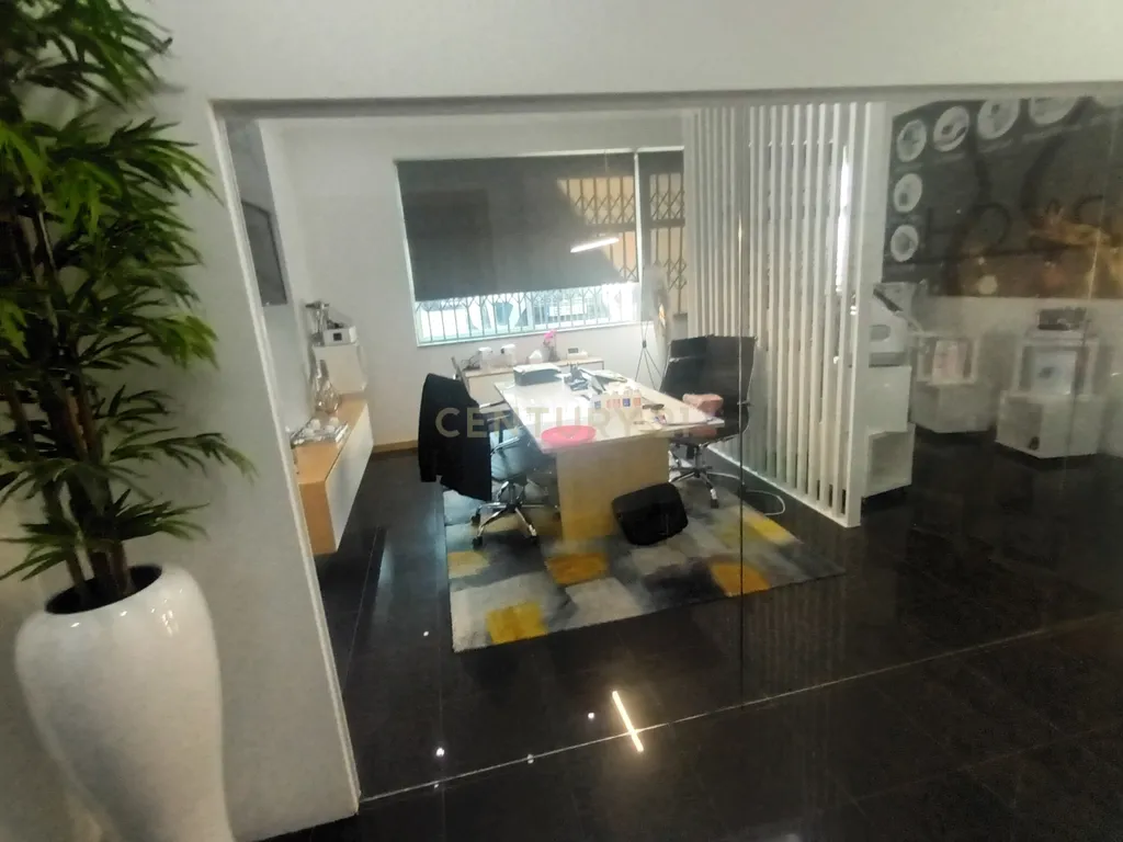 Escritório para venda, Areosa, Rio Tinto, Porto - Image 1