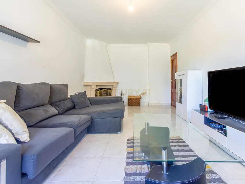 Apartamento T3 em Quinta do Conde, Sesimbra - Image 2