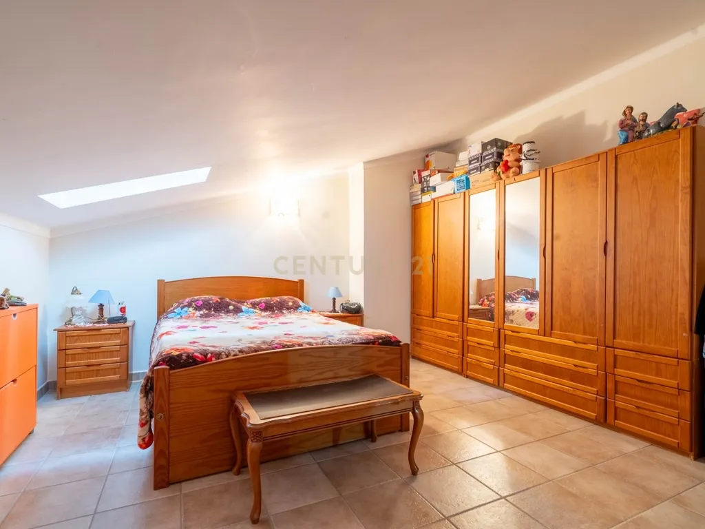 Apartamento T2 +1 - Image 32