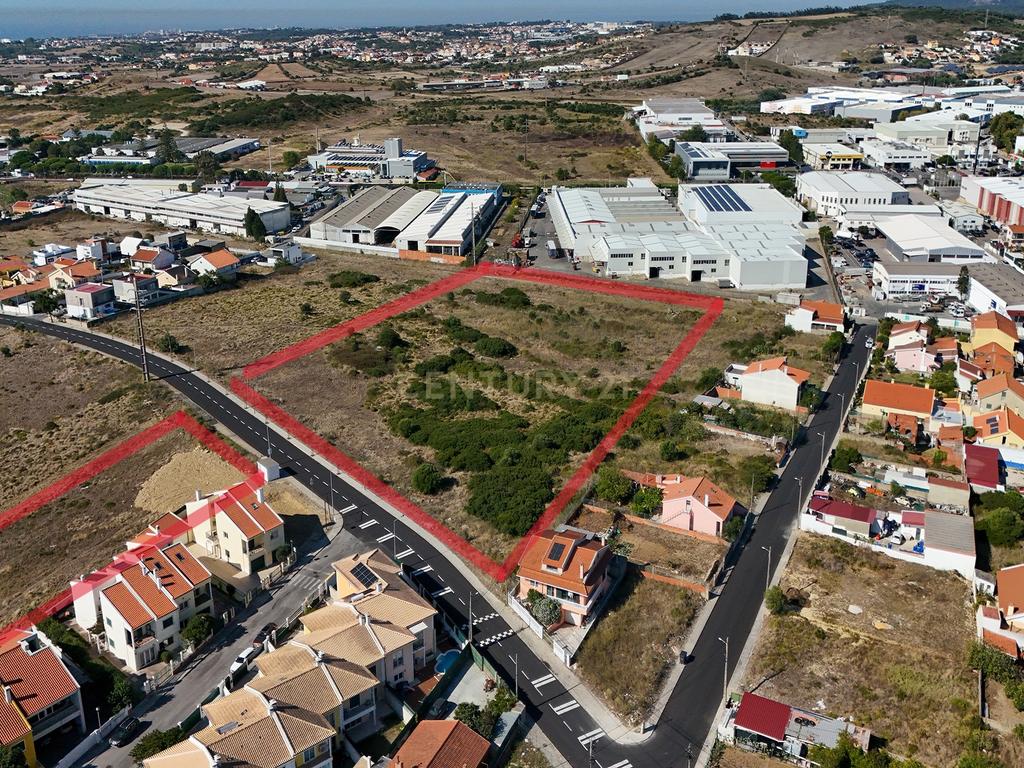 Terrenos com 28.520m2 no Concelho de Cascais - Image 13