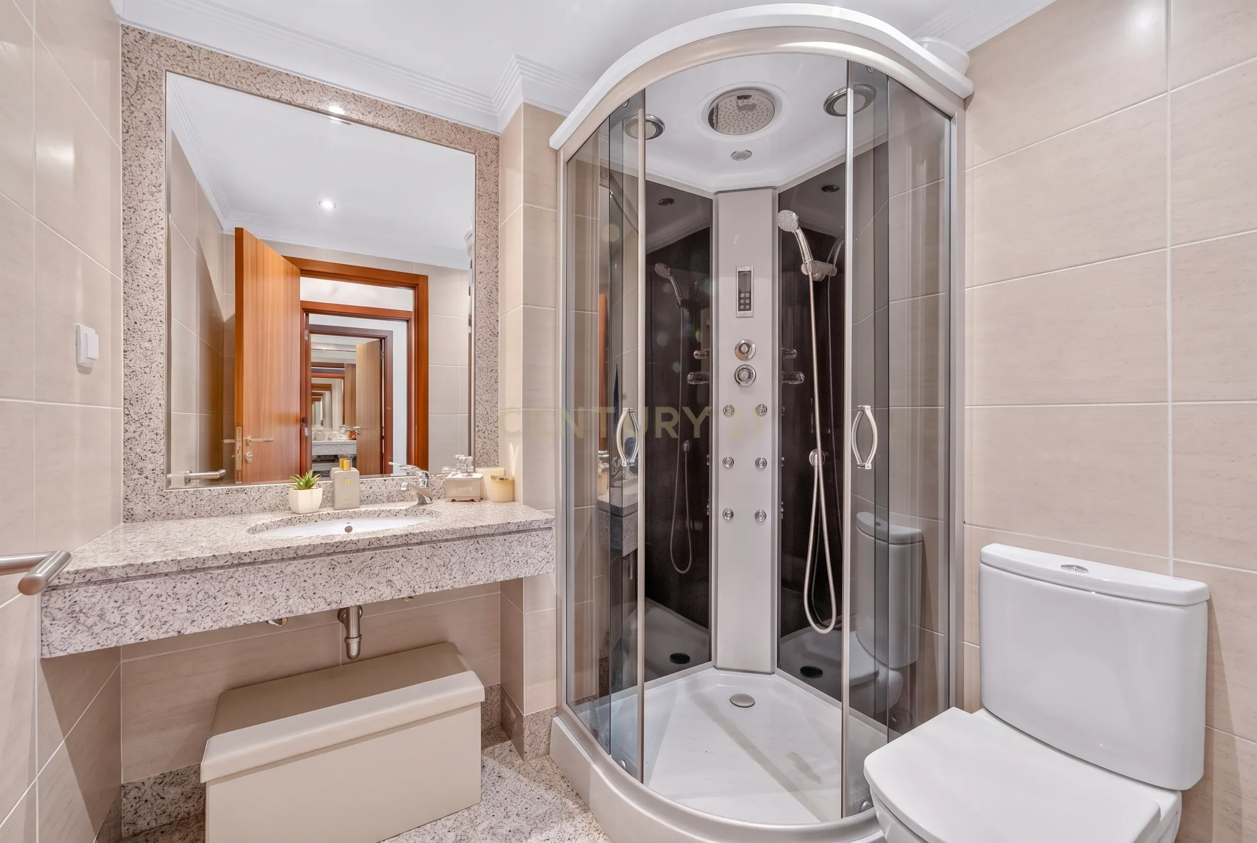 Apartamento T2 à venda em Imaculado Coração de Maria, Funchal — foto 14