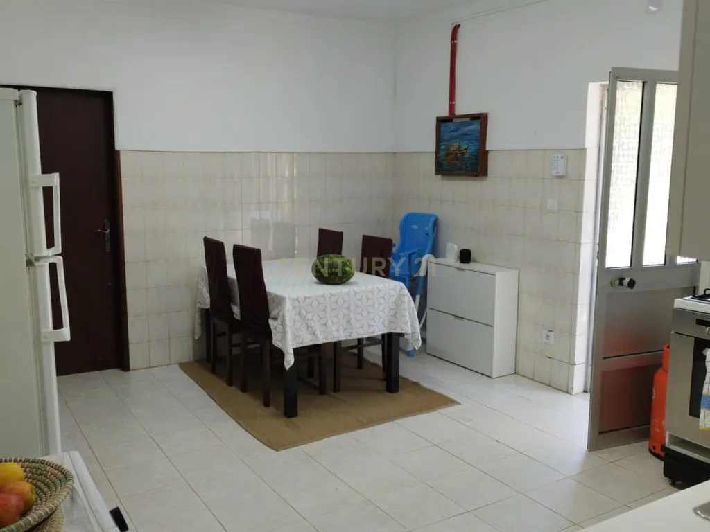 Encantadora Quinta em Palmela com 5200m2 e 196m2 privativos - Image 20