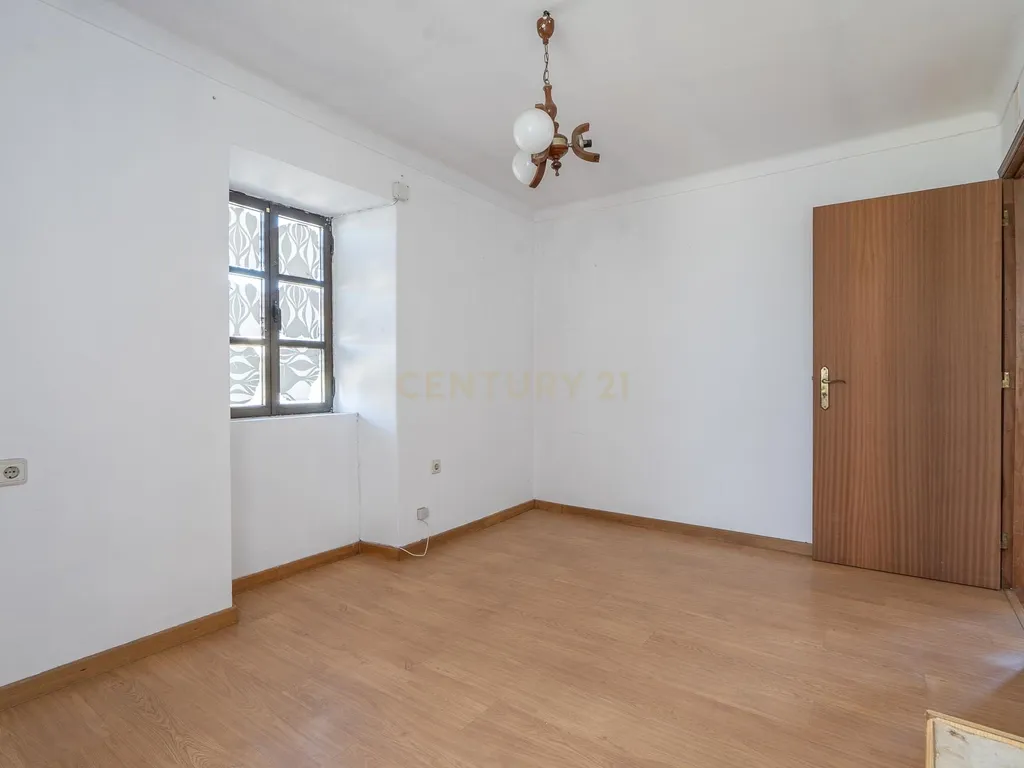 Moradia T4 - Ramalhais, Lousã - Image 25