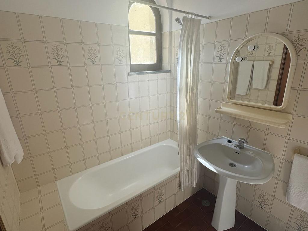 Apartamento T2 em Alvor, Portimão - Oportunidade Imperdível! - Image 14