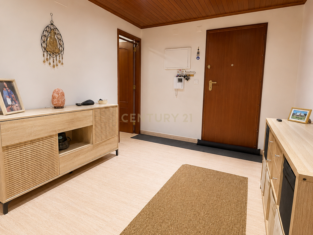 Apartamento T2 com Parqueamento | Rio de Mouro | Casais de Mem Martins - Image 3