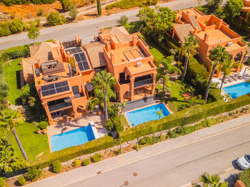 Moradia Independente com 3 Suites, Amendoeira Golf Resort, Piscina, Jardim, Alcantarilha. - Image 39