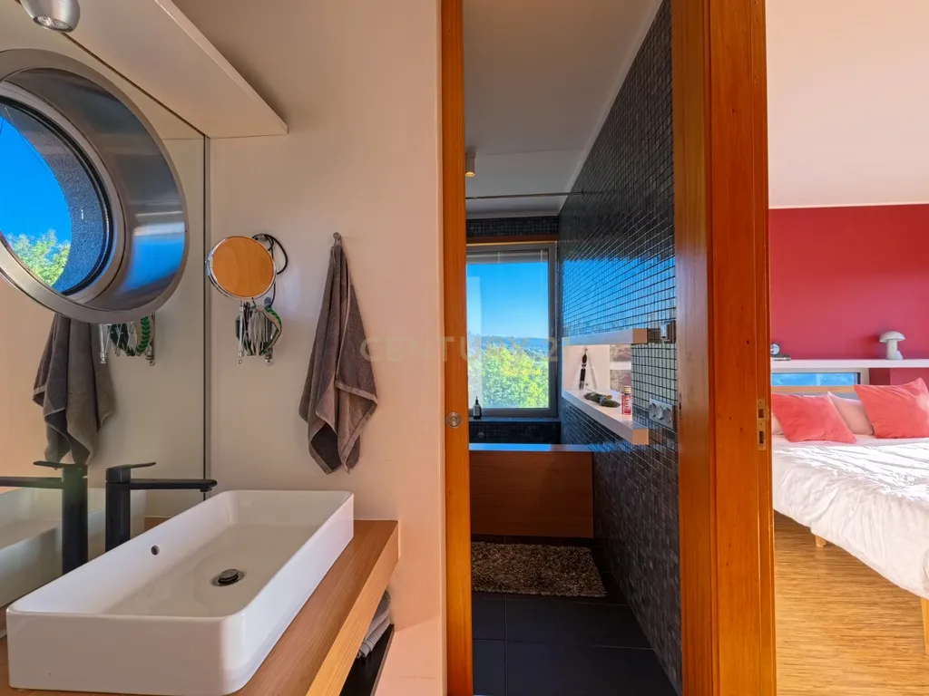 O Seu Refúgio de Luxo em Silgueiros: Elegância,Sustentabilidade e Uma Vista Inigualável - Image 19
