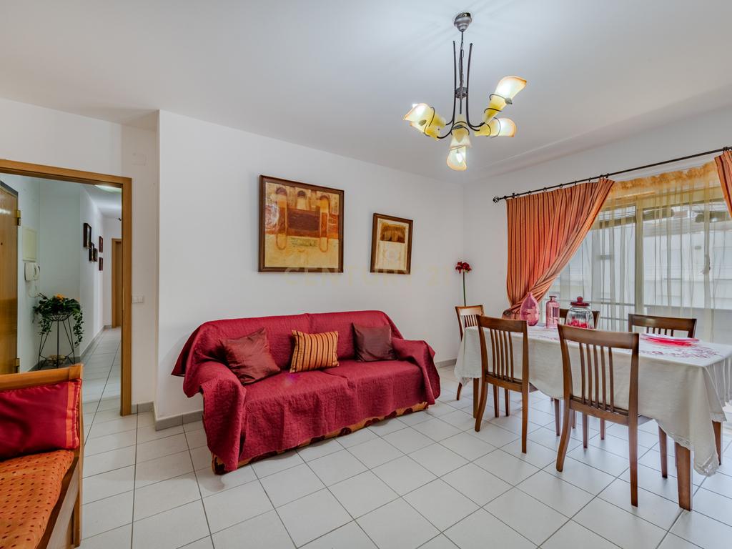 Apartamento T2 - Oportunidade Única a 5 Min da Praia da Rocha! - Image 45