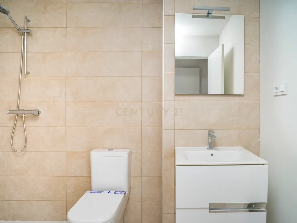 Apartamento Novo com Vista Mar em Torremolinos, Málaga - Image 29