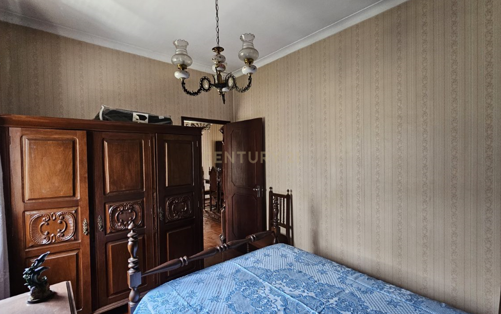 Moradia V4 - Portela, Penafiel - Image 17