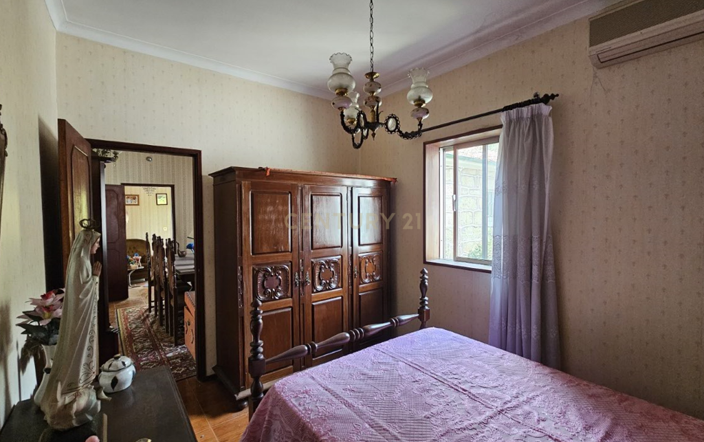Moradia V4 - Portela, Penafiel - Image 19