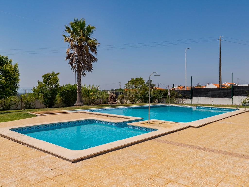 T2 Sesimbra (Castelo) - Image 8
