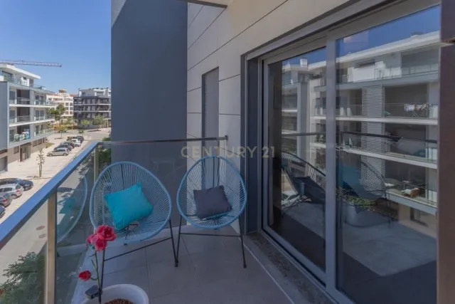 Luxuoso apartamento T3 duplex com Vista Panorâmica em Quinta de Santa Teresa, Charneca de caparica - Image 25