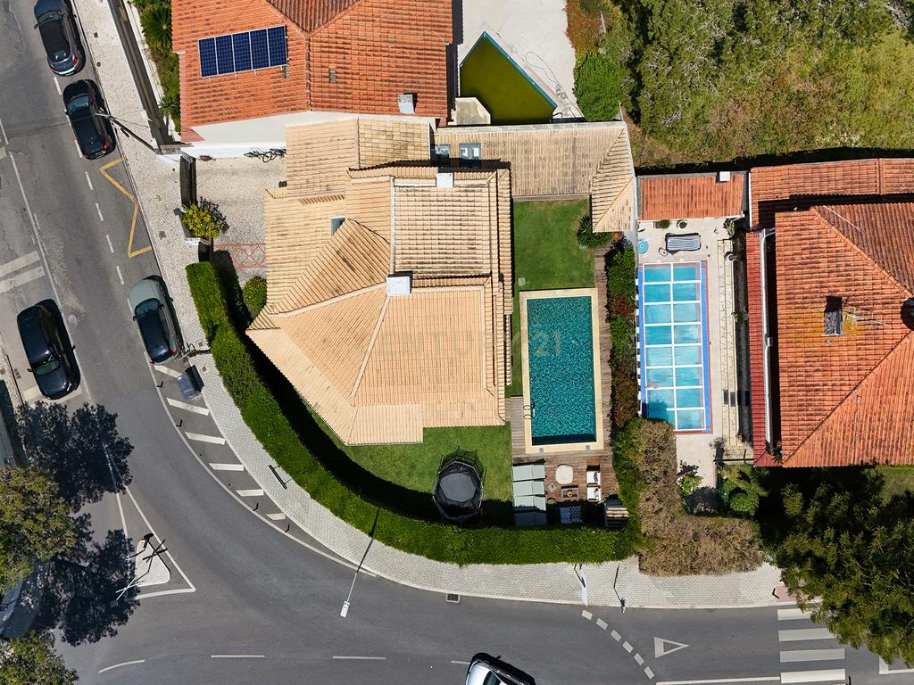 Moradia T5 de Luxo na Aldeia de Juzo – Cascais - Image 48