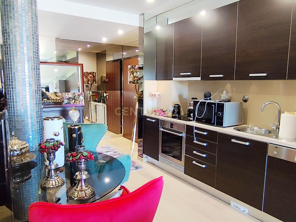 Apartamento quase novo, no centro da cidade de Chaves - Image 6
