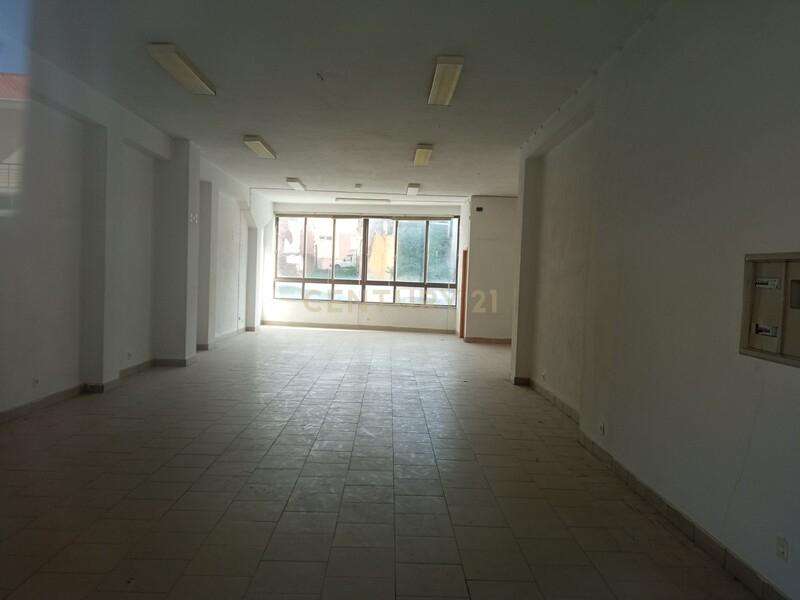 undefined - Image 3