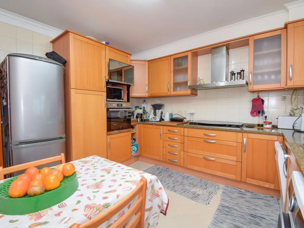 Moradia Geminada T3 com Suíte de 21,5 m² em São Domingos de Rana — Cascais - Image 11