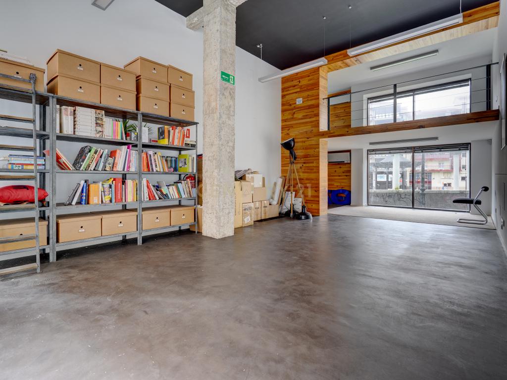  - Image 1