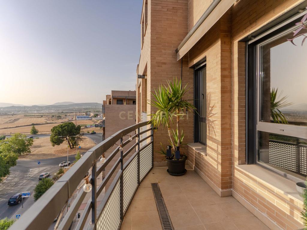 Apartamento T2 com Terraço em Granada, Andalucía - Image 23