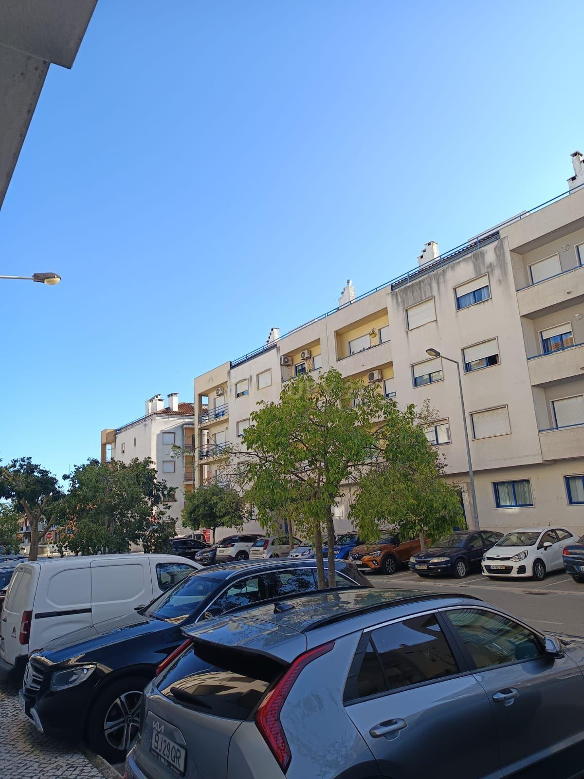 Apartamento T3 Janelas do Parque no Montijo - Image 5