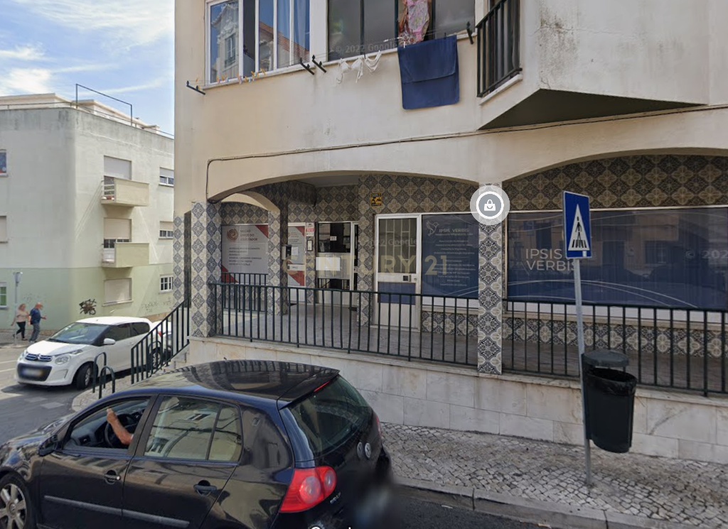 Oportunidade Imperdivel na Parede – Cascais! ✨🏡 Loja convertível em Apartamento - Image 1