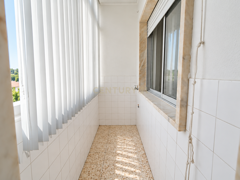 T3 no Bairro do Montalvão – Conforto, centralidade e qualidade de vida em Setúbal - Image 6