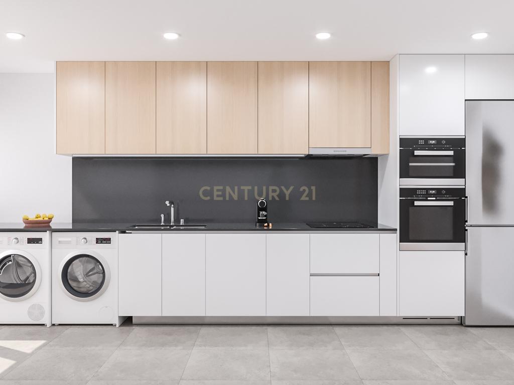 Apartamento T3 com 3 suites no centro de Caldas da Rainha - Image 8