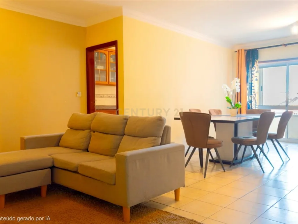 Espetacular Apartamento T4 em Oliveira do Bairro, Aveiro - Image 13