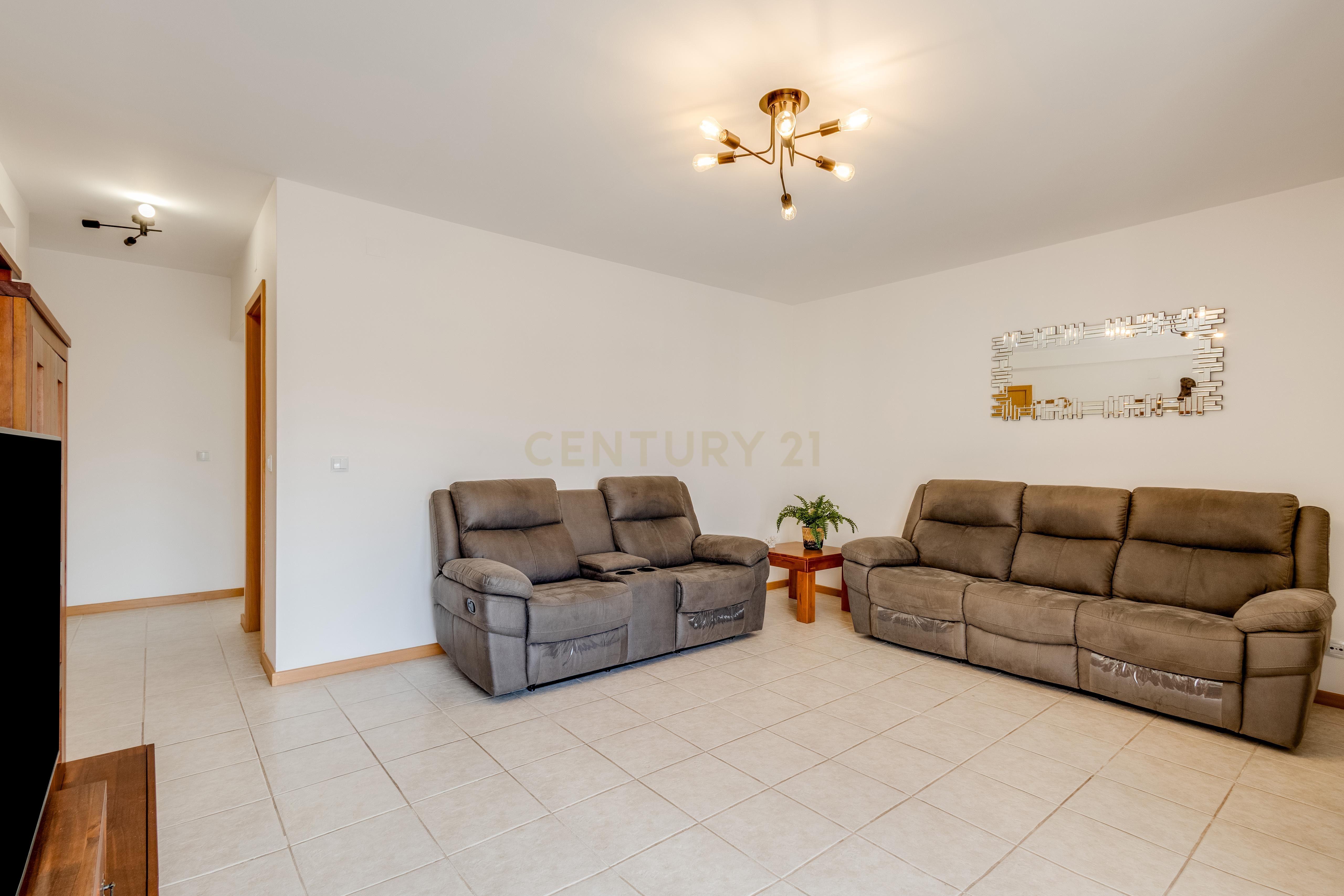 Fotografia 4 de IMÓVEL EM REGIME DE PROPOSTAS MÚLTIPLAS - Apartamento T4 em Portimão