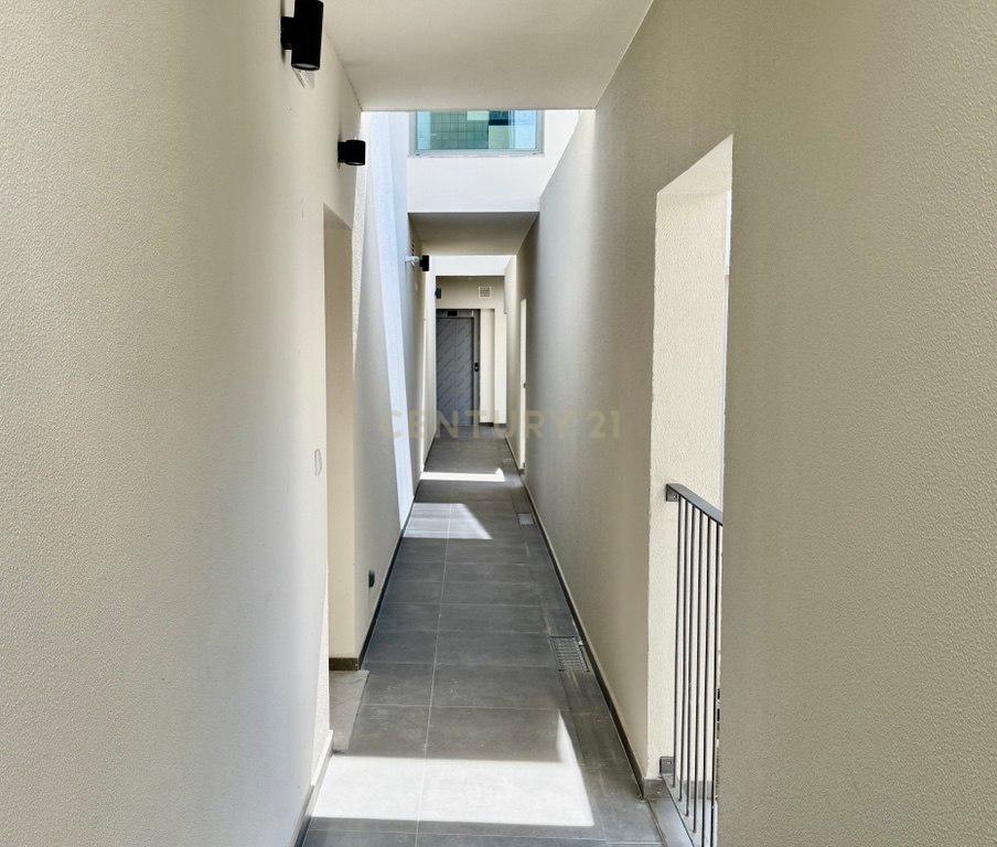 Exclusivo Triplex com Piscina Privada no Rooftop – Viva o Charme de Alcácer do Sal - Image 13