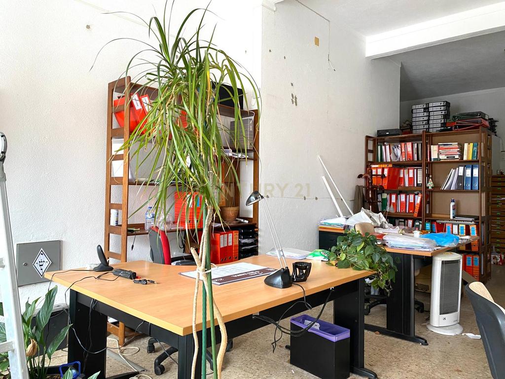 Loja de 50m2 em Moninhos - Loures - Image 9