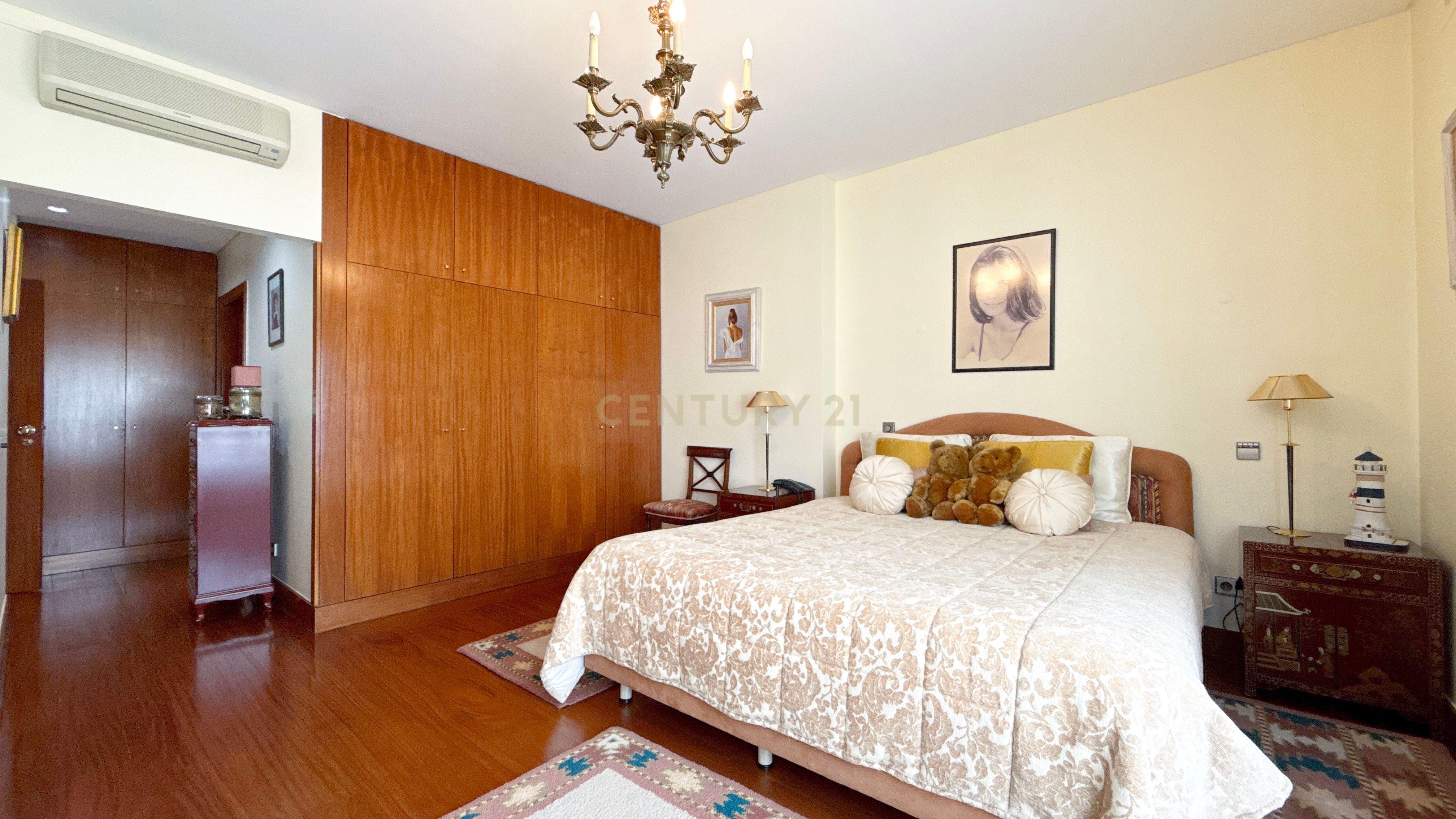 APARTAMENTO T5 DUPLEX | VISTA RIO | LORDELO DO OURO – FOZ, PORTO - Image 28